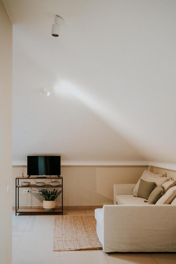 Apartamentos Poniente - Mares Torre Del Mar Esterno foto